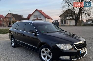 Универсал Skoda Superb 2010 в Виноградове