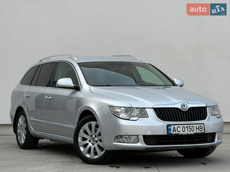 Skoda Superb 2011