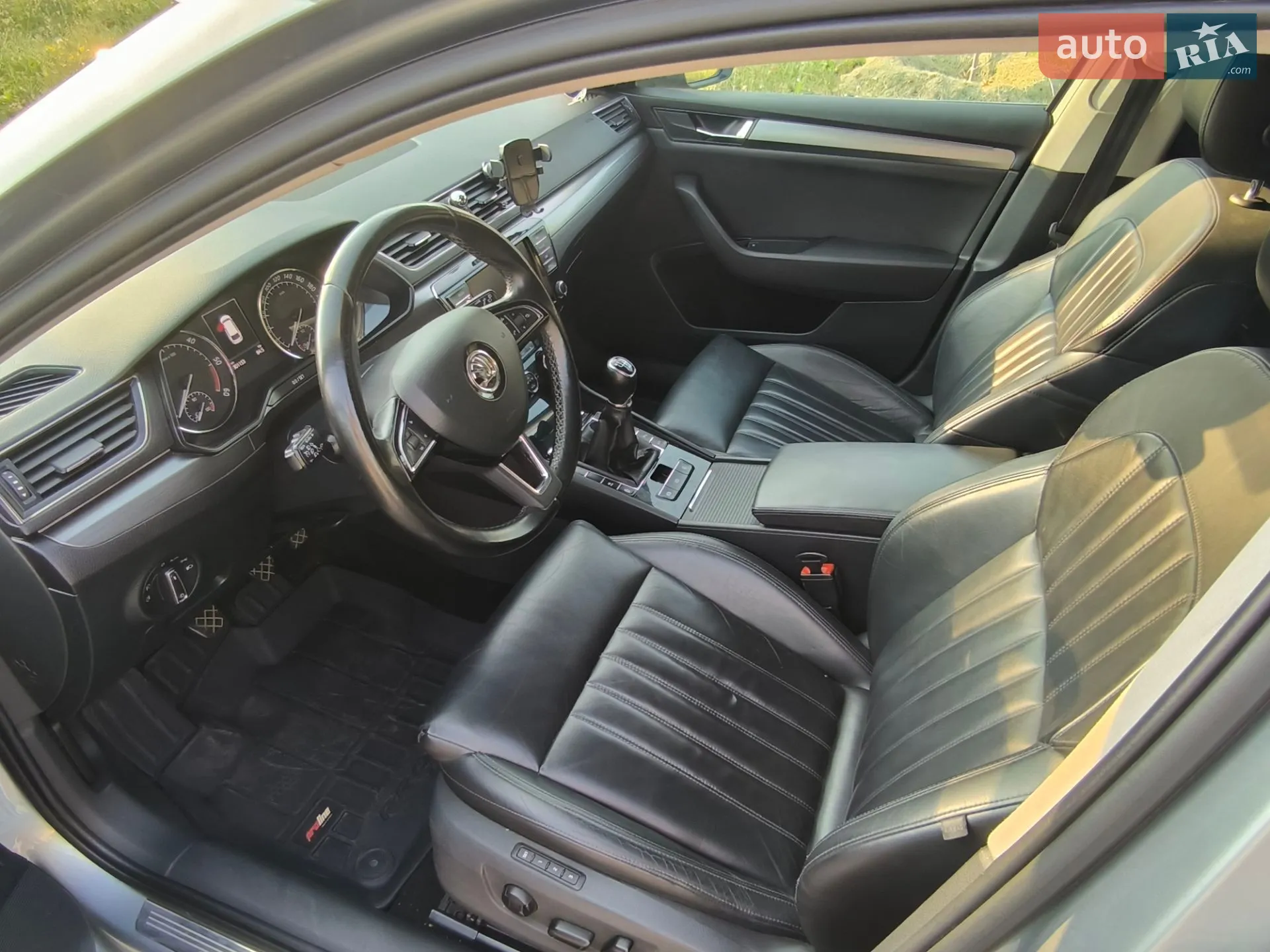 2017 Skoda Superb - мініатюра 13