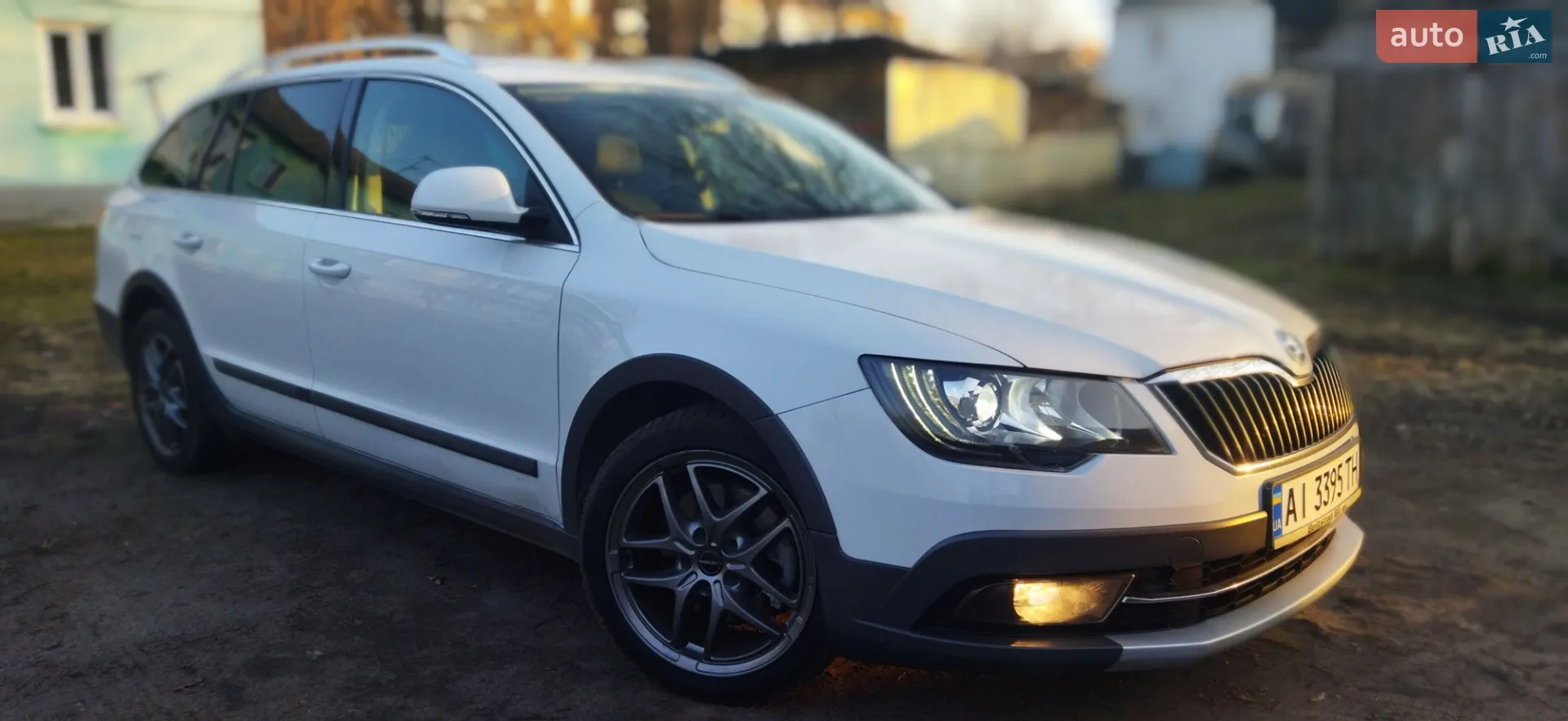 2014 Skoda Superb - фото 1