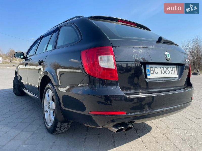 Универсал Skoda Superb 2011 в Львове фото 9 Универсал Skoda Superb 2011 в Львове