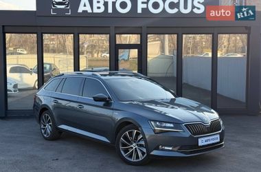 Универсал Skoda Superb 2018 в Киеве