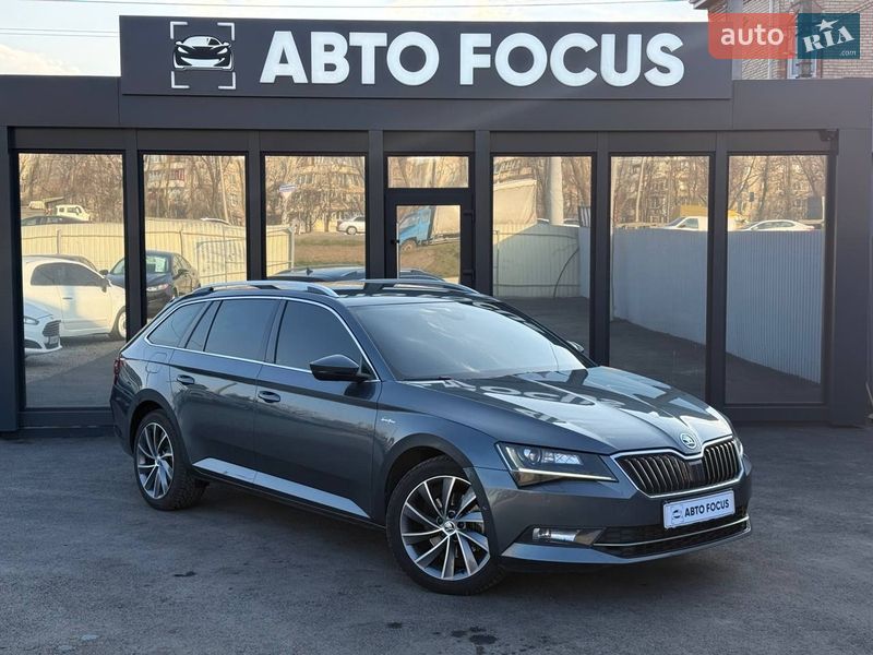 Універсал Skoda Superb 2018 в Києві