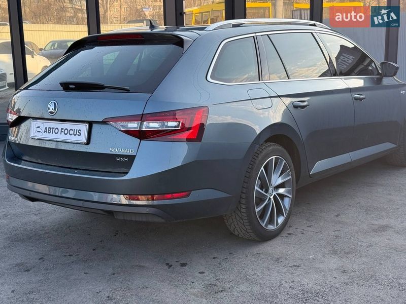 Універсал Skoda Superb 2018 в Києві