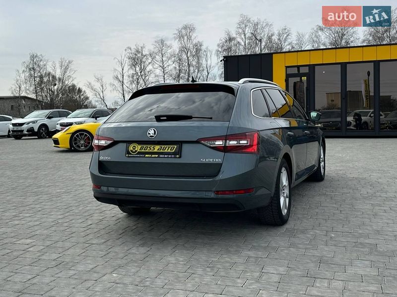 Универсал Skoda Superb 2017 в Ивано-Франковске