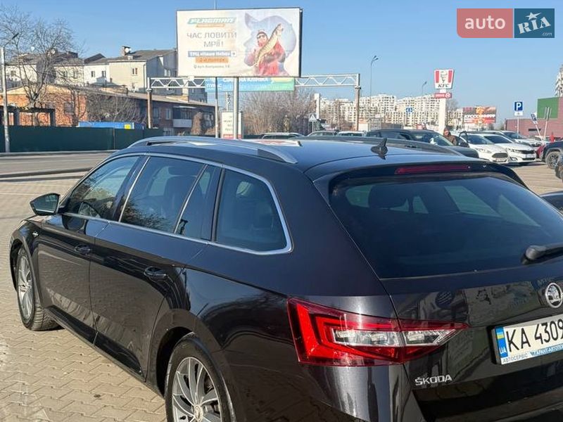 Универсал Skoda Superb 2017 в Киеве
