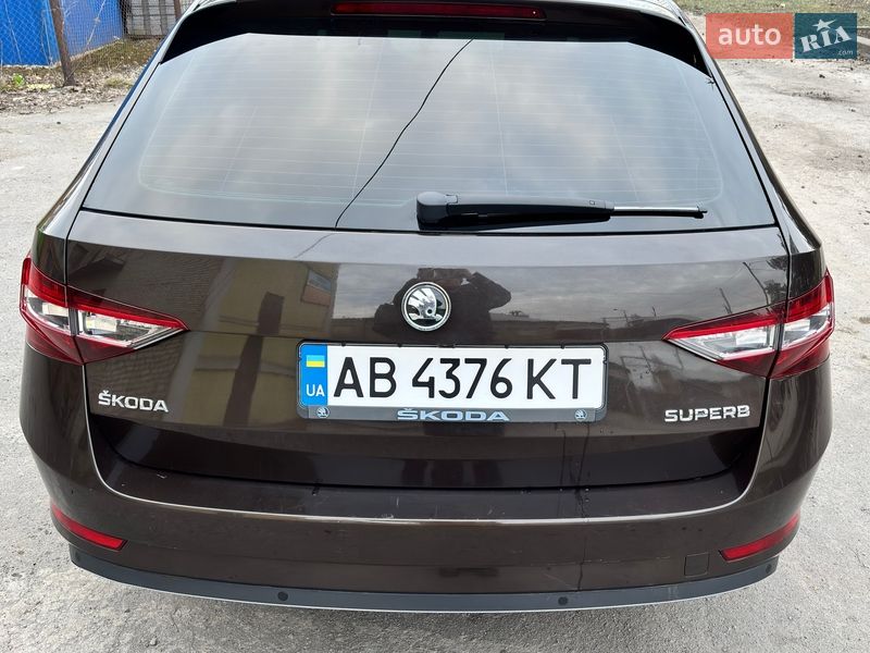 Універсал Skoda Superb 2019 в Вінниці