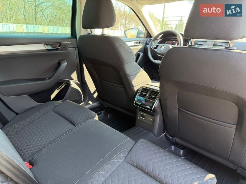 Універсал Skoda Superb 2021 в Луцьку фото 25 Універсал Skoda Superb 2021 в Луцьку