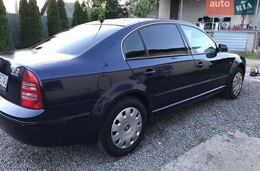Лифтбек Skoda Superb 2002 в Ужгороде