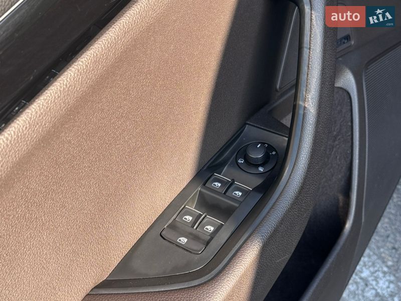 Универсал Skoda Superb 2016 в Киеве фото 25 Универсал Skoda Superb 2016 в Киеве