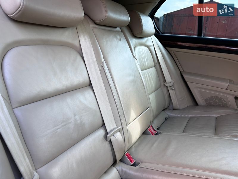 Лифтбек Skoda Superb 2010 в Киеве