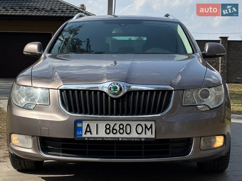Универсал Skoda Superb 2010 в Житомире