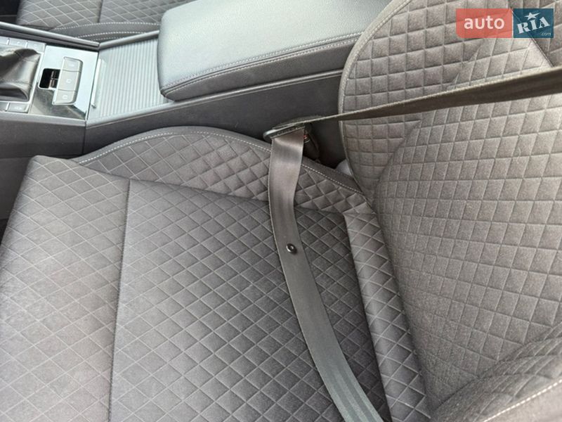 Универсал Skoda Superb 2018 в Хусте