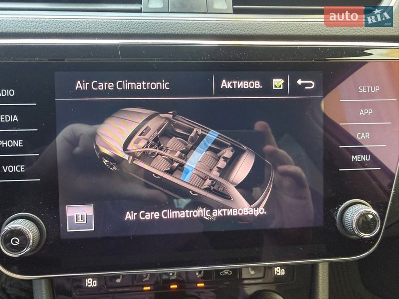 Универсал Skoda Superb 2018 в Хусте