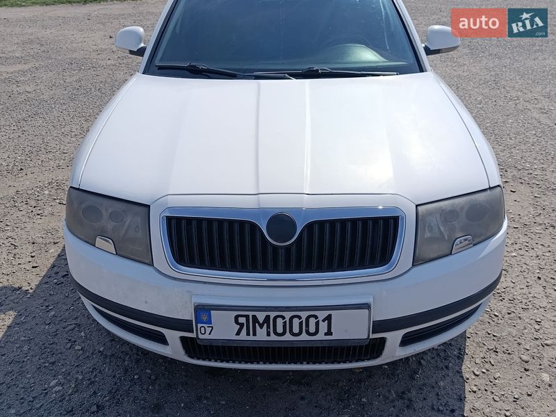 Лифтбек Skoda Superb 2006 в Ужгороде