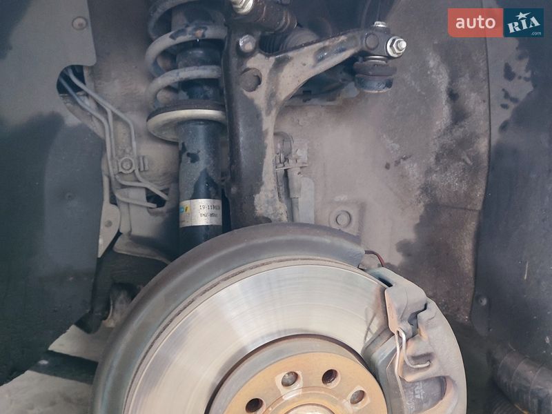 Лифтбек Skoda Superb 2006 в Ужгороде