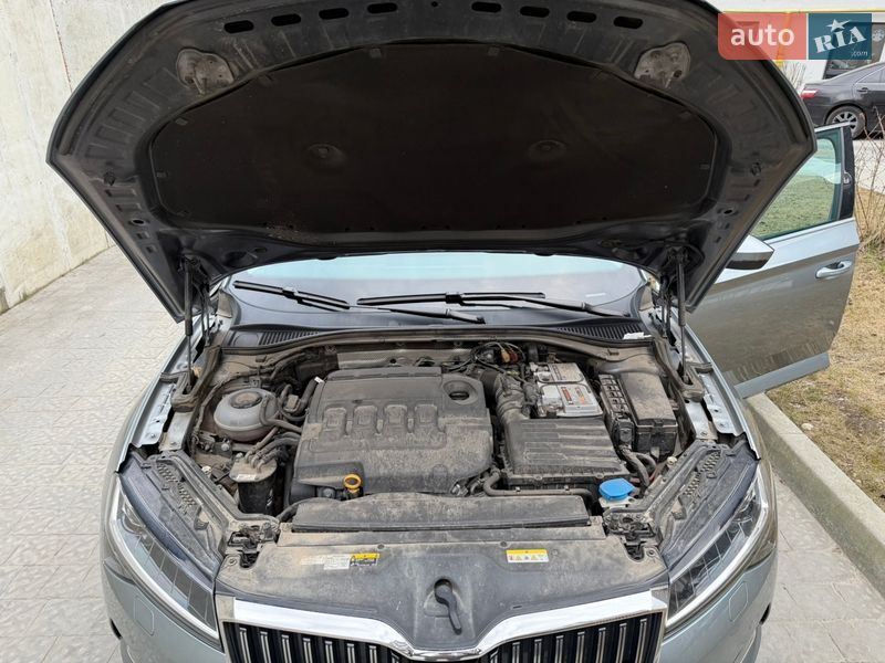 Универсал Skoda Superb 2020 в Львове