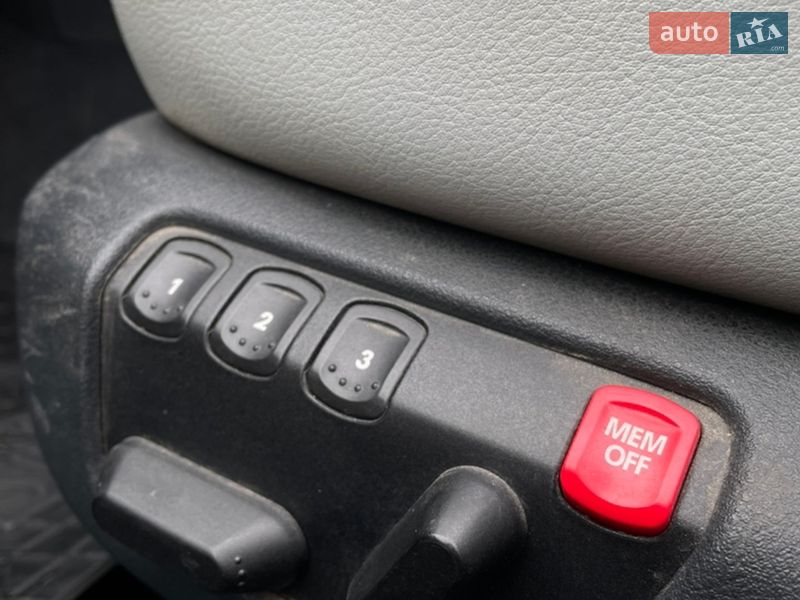 Лифтбек Skoda Superb 2005 в Рава-Русской фото 20 Лифтбек Skoda Superb 2005 в Рава-Русской