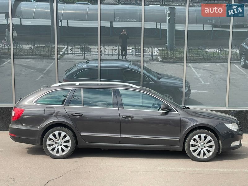 Универсал Skoda Superb 2010 в Киеве фото 7 Универсал Skoda Superb 2010 в Киеве