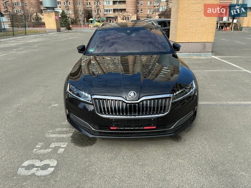 Универсал Skoda Superb 2022 в Киеве