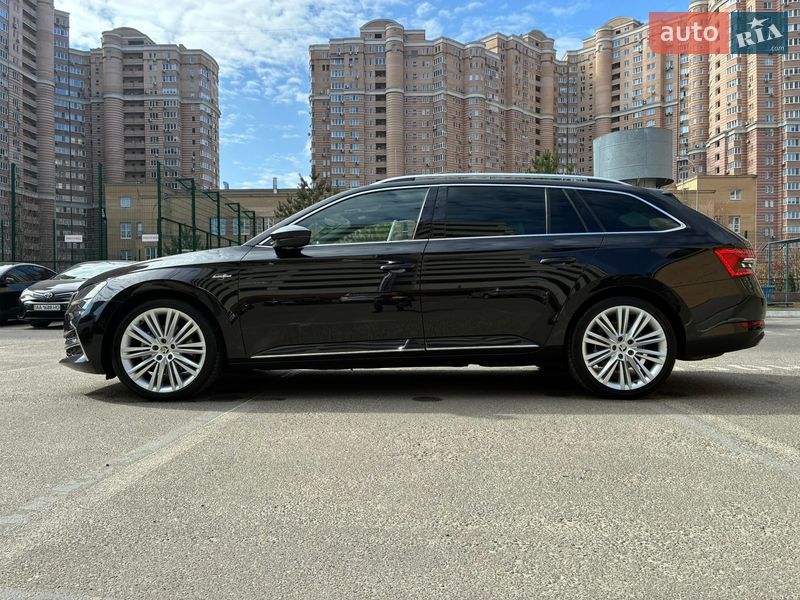 Универсал Skoda Superb 2022 в Киеве