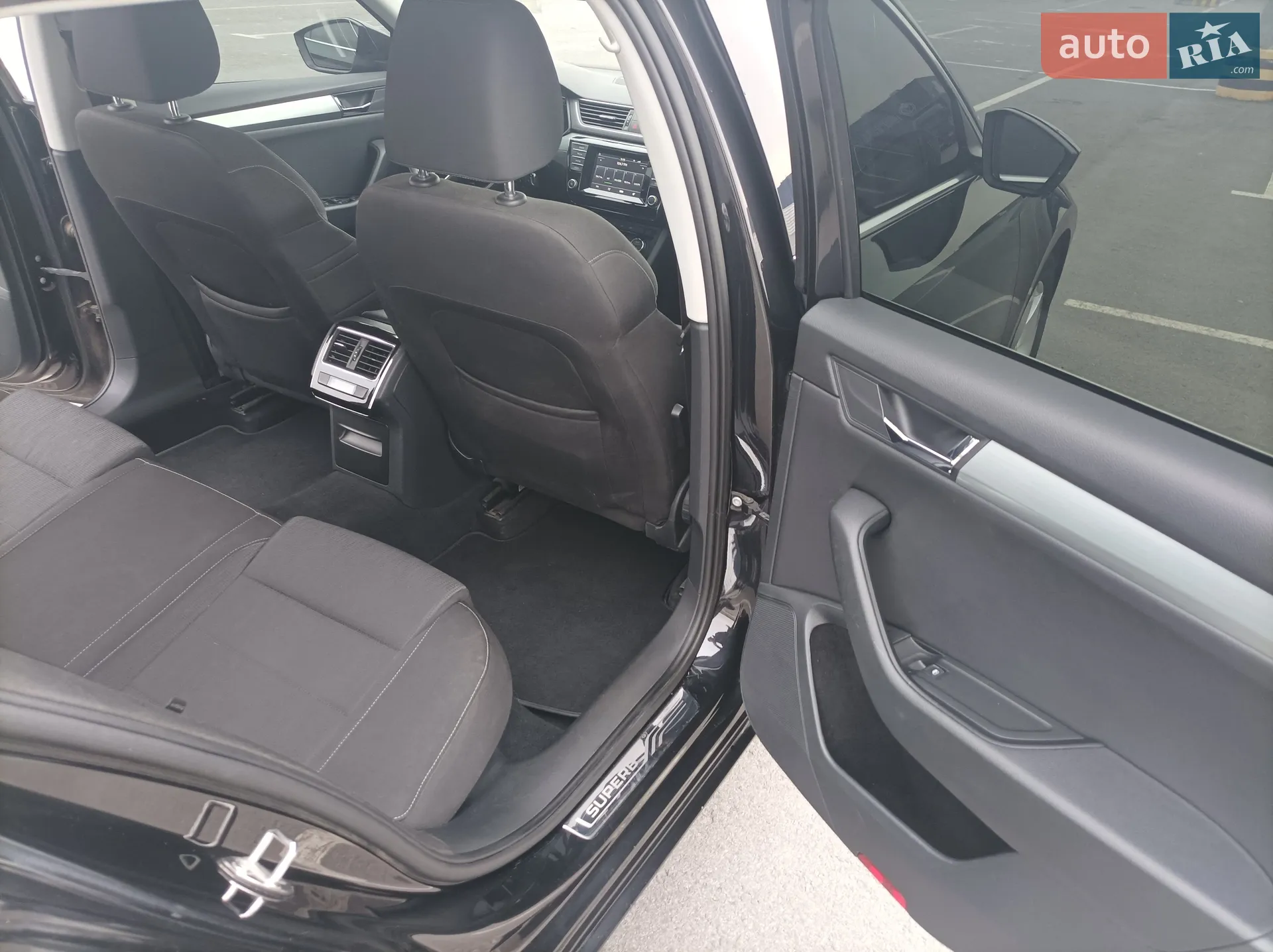 2015 Skoda Superb - мініатюра 17