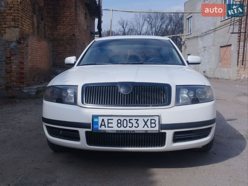 Ліфтбек Skoda Superb 2004 в Кропивницькому