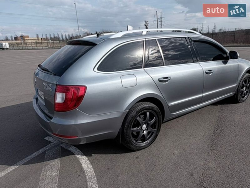 Универсал Skoda Superb 2012 в Ровно фото 7 Универсал Skoda Superb 2012 в Ровно