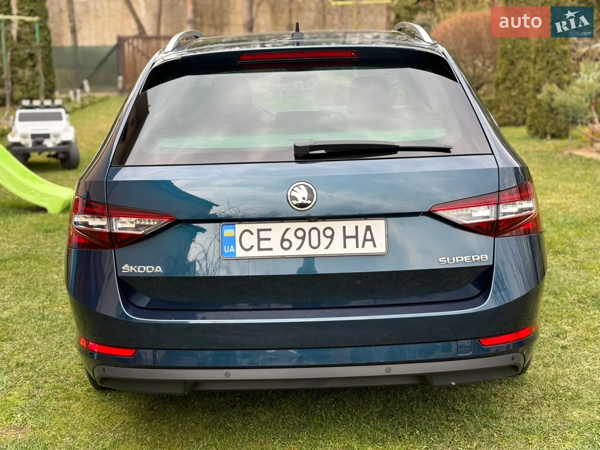 2016 Skoda Superb - мініатюра 3