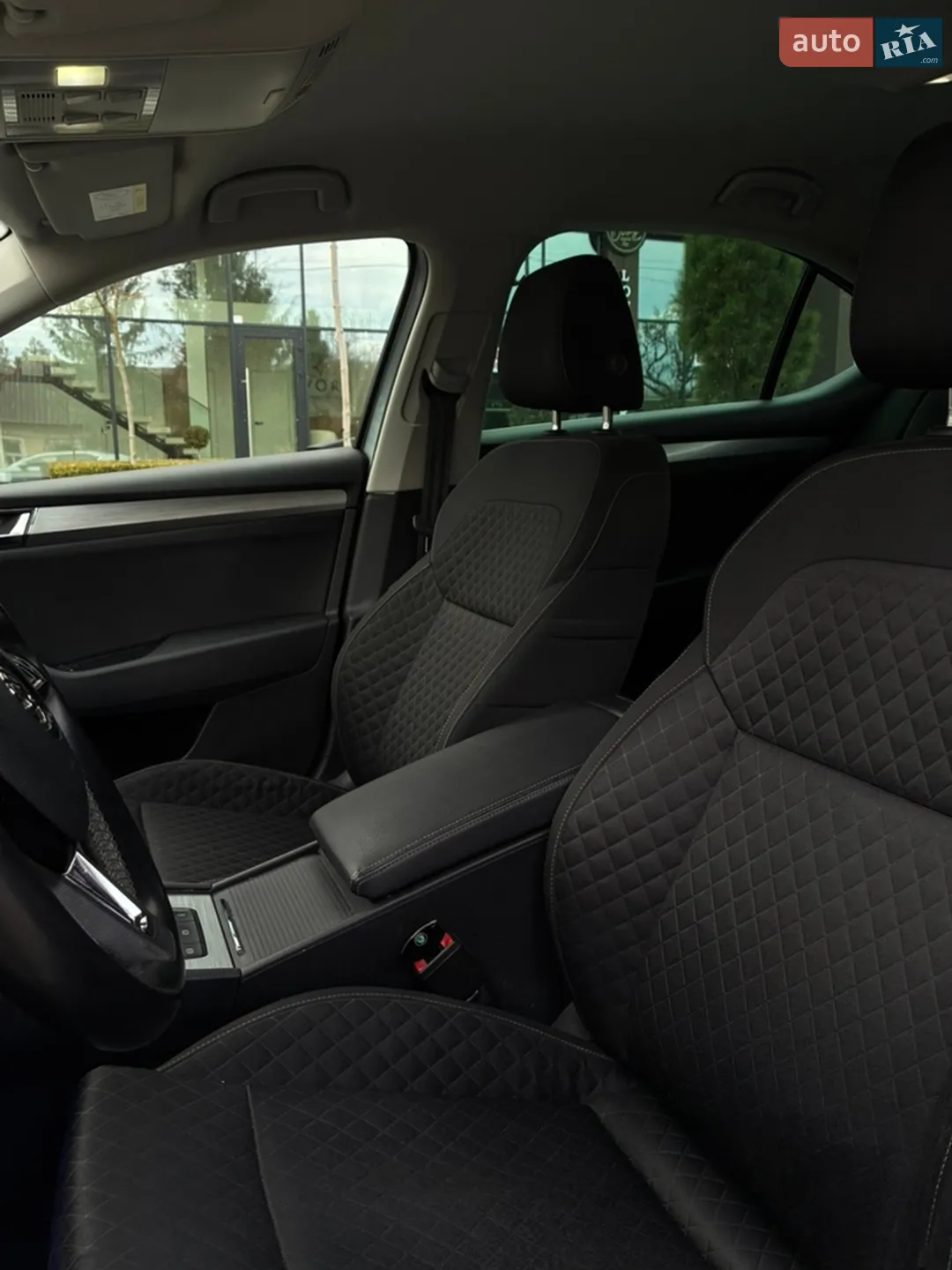 2019 Skoda Superb - мініатюра 11