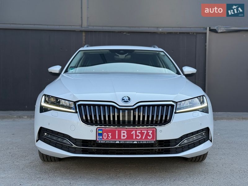 Универсал Skoda Superb 2021 в Киеве фото 10 Универсал Skoda Superb 2021 в Киеве