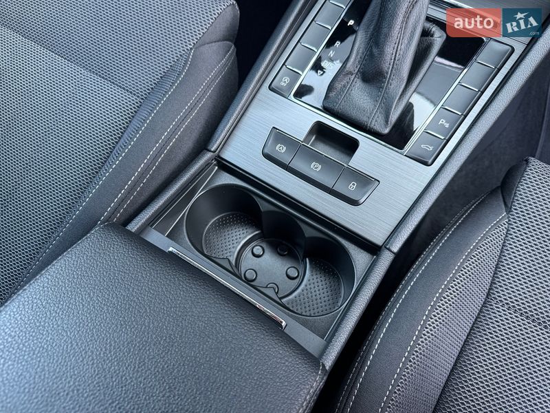 Универсал Skoda Superb 2021 в Киеве фото 64 Универсал Skoda Superb 2021 в Киеве