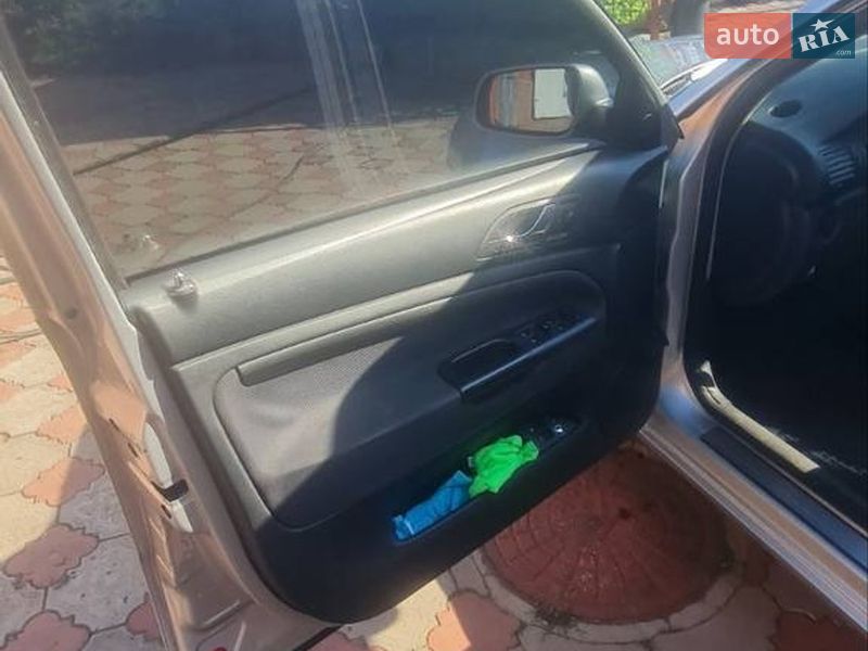 Лифтбек Skoda Superb 2005 в Одессе фото 6 Лифтбек Skoda Superb 2005 в Одессе