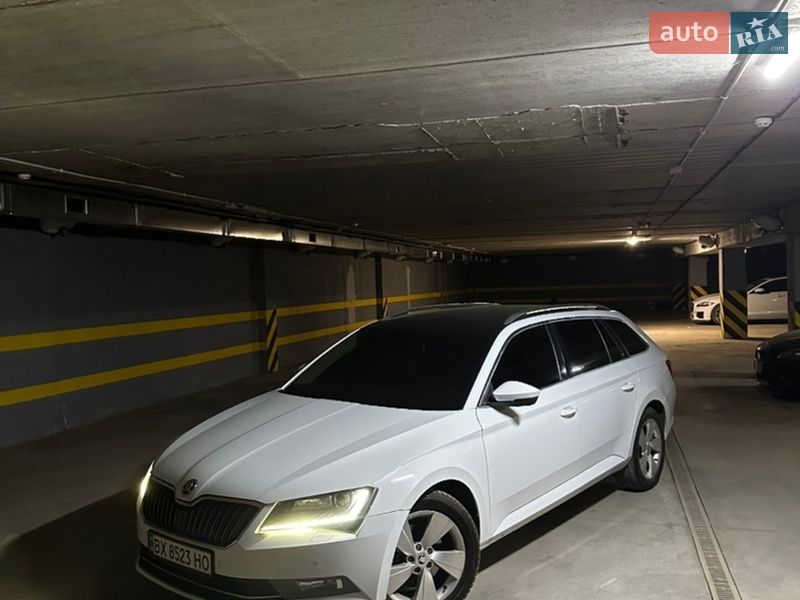 Универсал Skoda Superb 2015 в Хмельницком