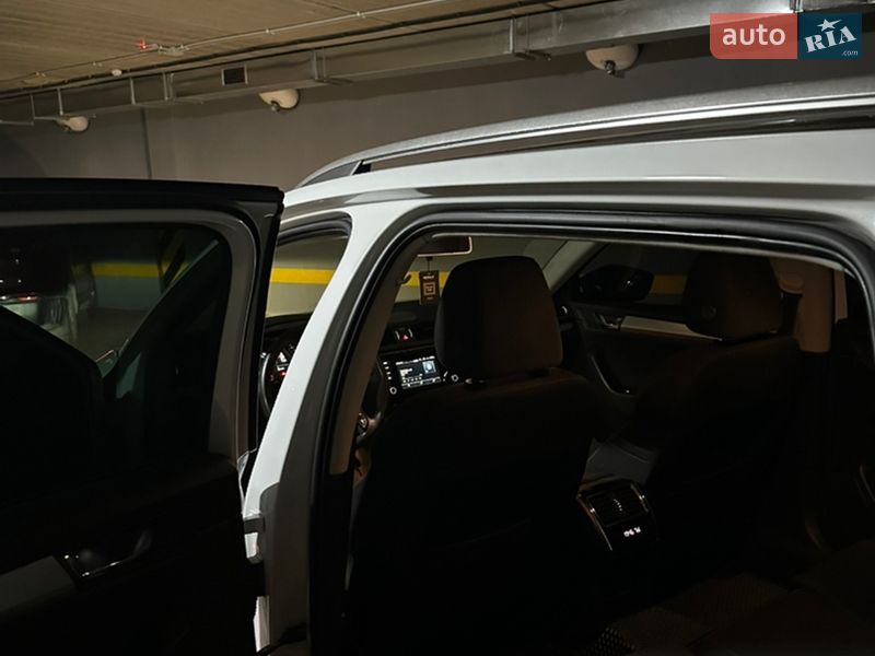 Универсал Skoda Superb 2015 в Хмельницком