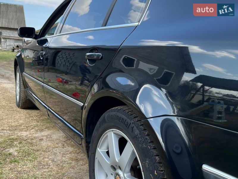 Лифтбек Skoda Superb 2004 в Луцке