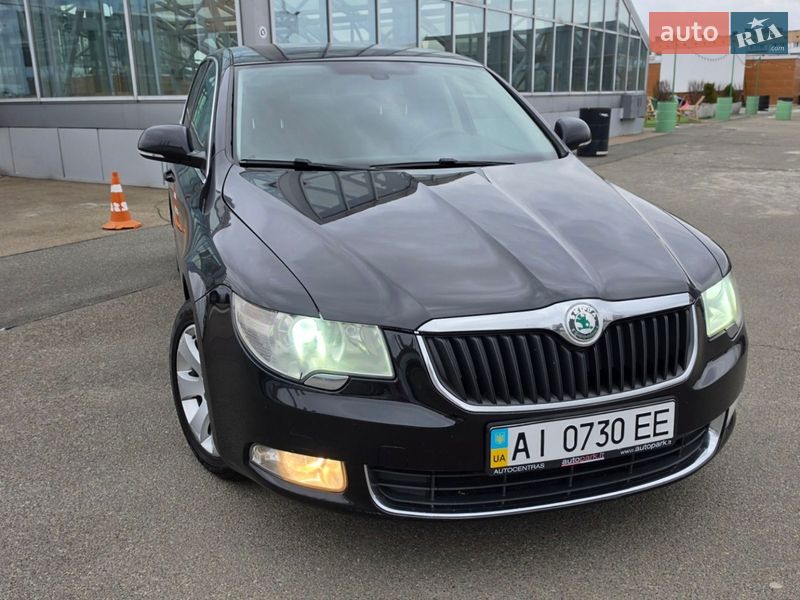 Лифтбек Skoda Superb 2010 в Киеве фото 3 Лифтбек Skoda Superb 2010 в Киеве