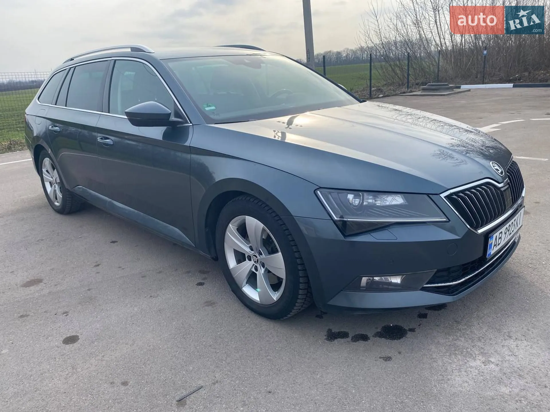 2019 Skoda Superb - мініатюра 3
