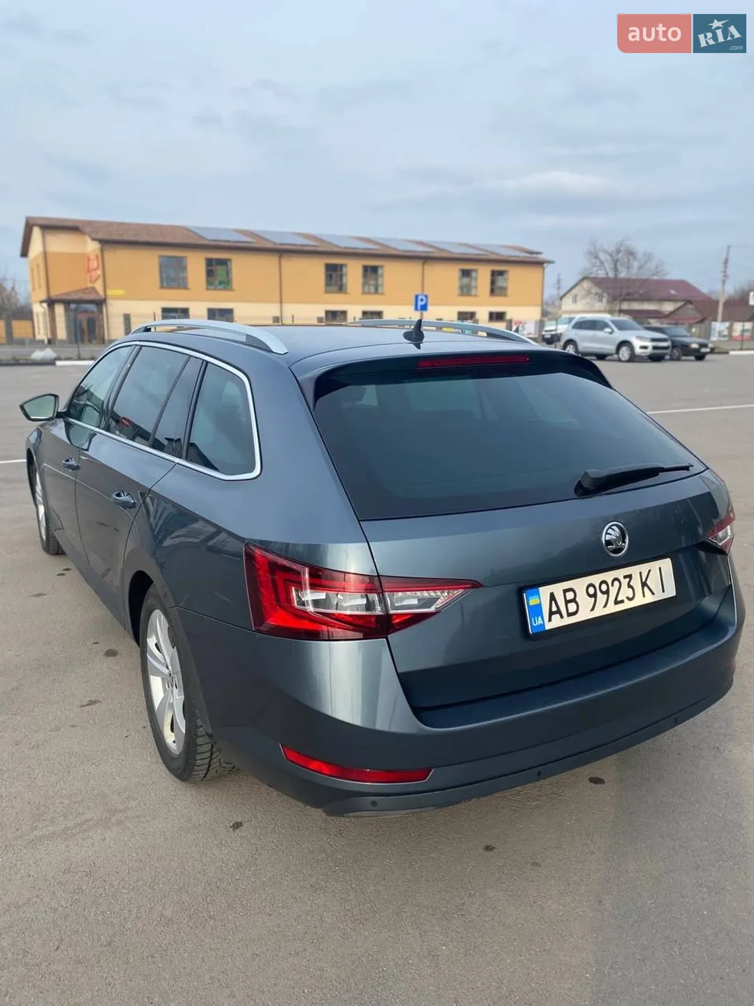 2019 Skoda Superb - мініатюра 6