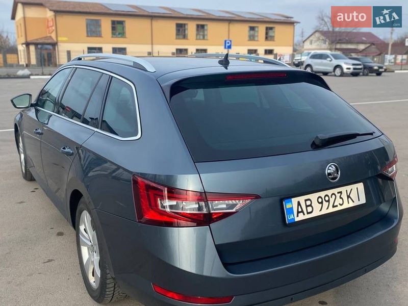Универсал Skoda Superb 2019 в Казатине
