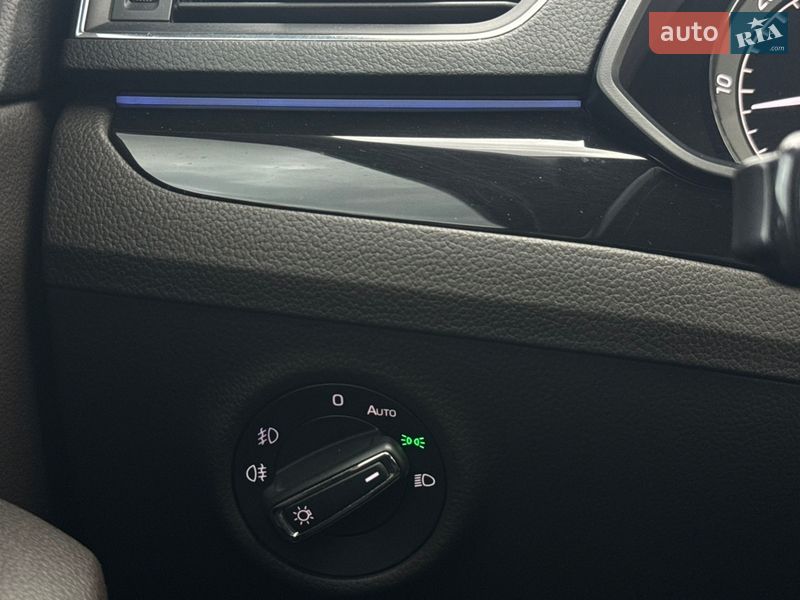 Лифтбек Skoda Superb 2015 в Мукачево