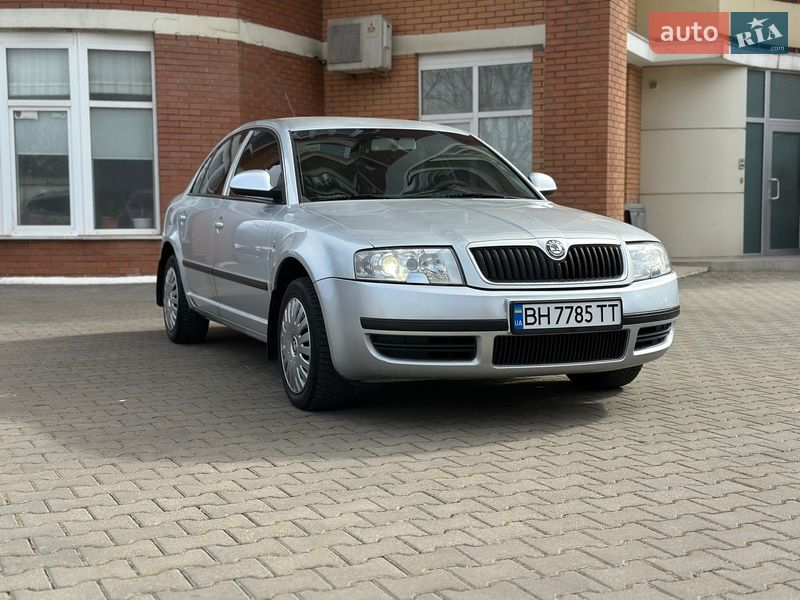 Лифтбек Skoda Superb 2008 в Одессе