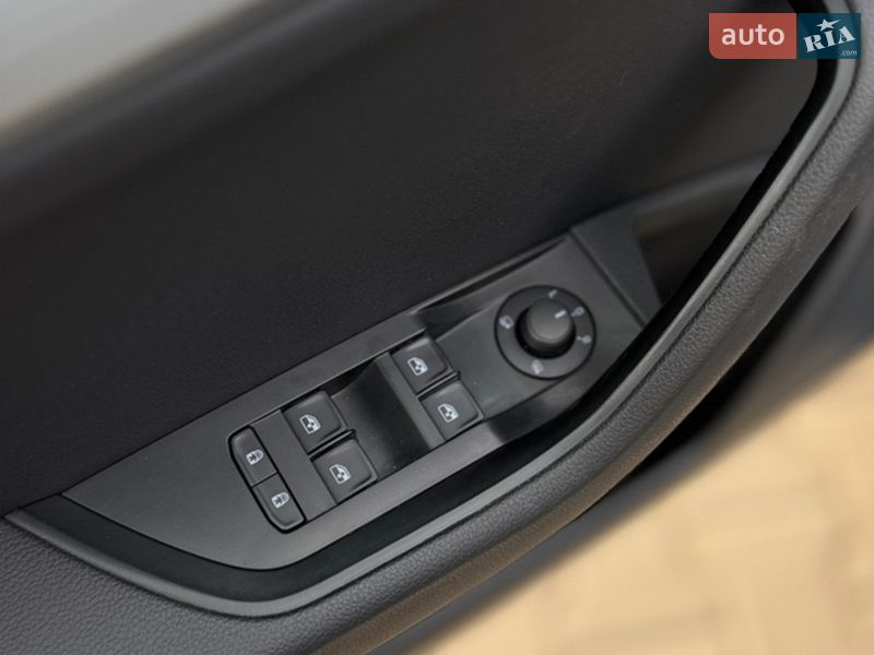 Универсал Skoda Superb 2021 в Луцке фото 38 Универсал Skoda Superb 2021 в Луцке