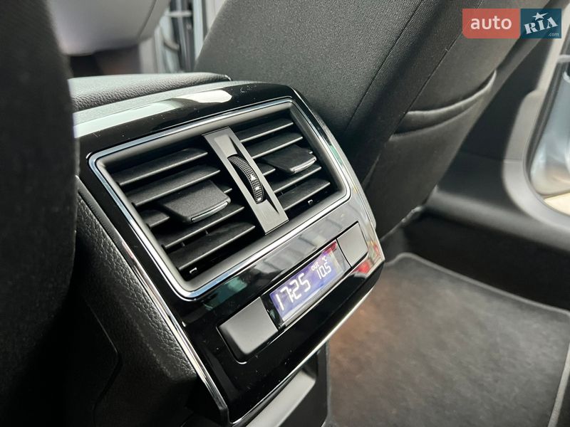 Универсал Skoda Superb 2017 в Ровно