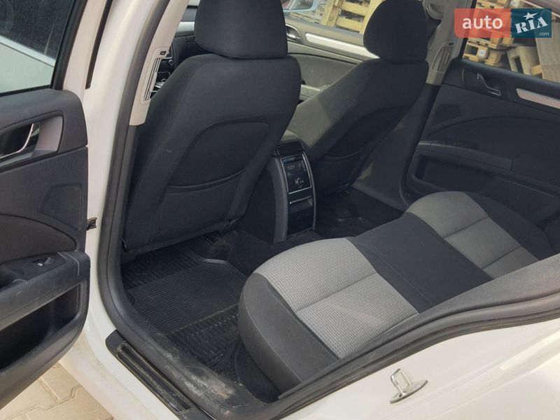 Ліфтбек Skoda Superb 2011 в Києві