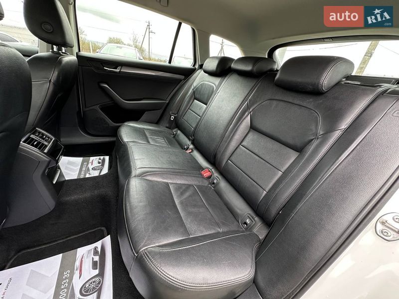 Універсал Skoda Superb 2016 в Івано-Франківську