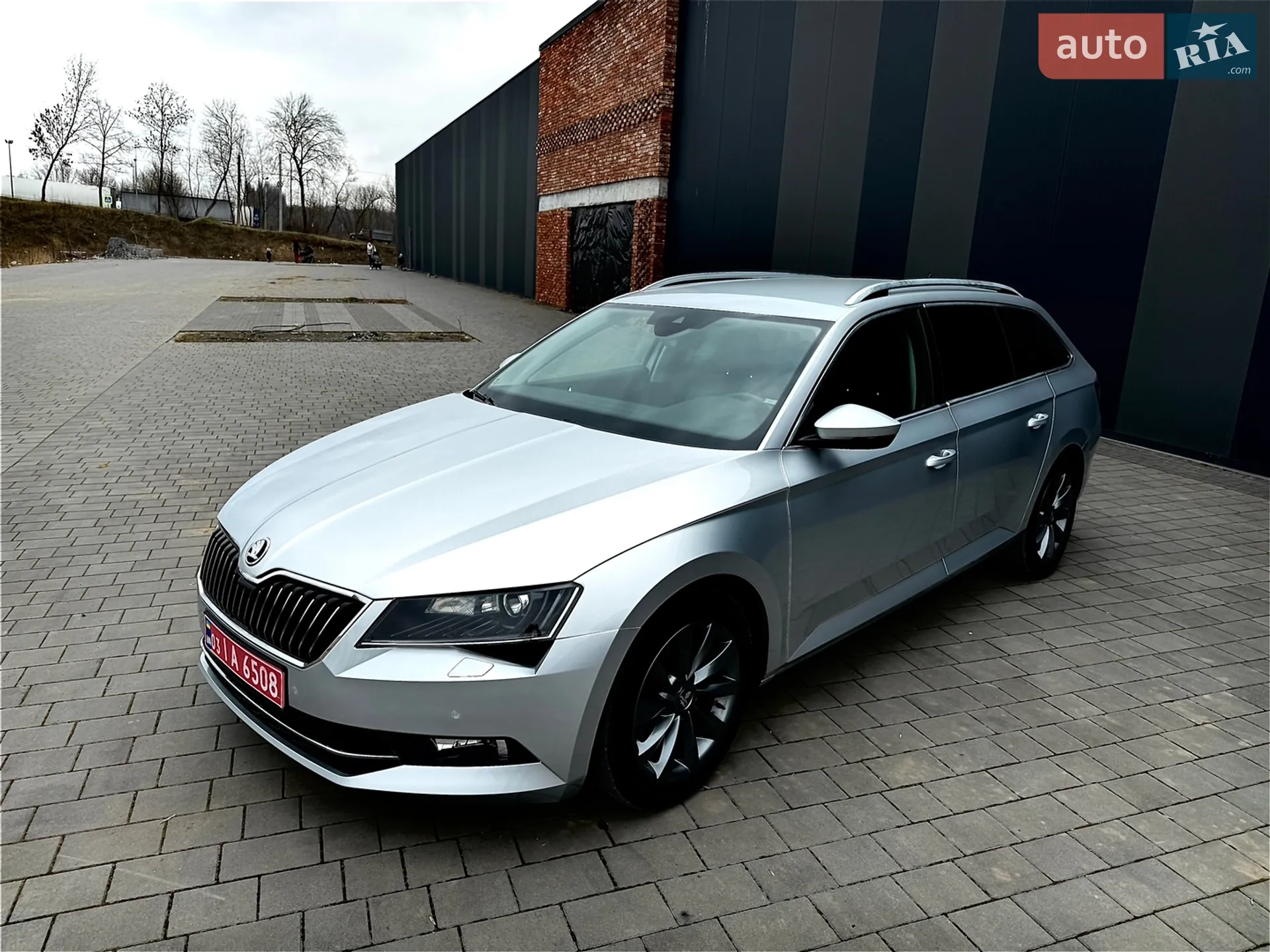 2017 Skoda Superb - фото 1