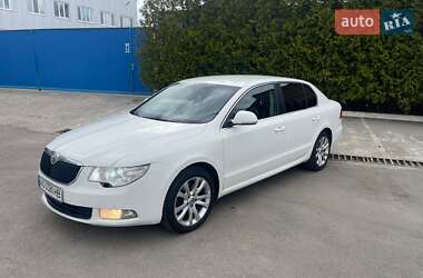 Ліфтбек Skoda Superb 2013 в Києві