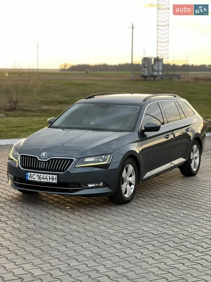 2017 Skoda Superb - мініатюра 37