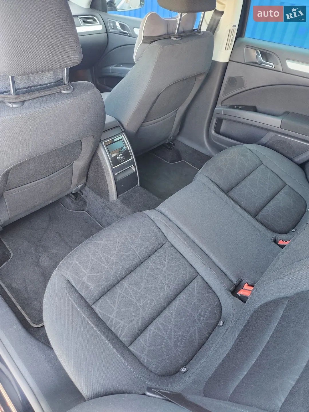 2012 Skoda Superb - мініатюра 8
